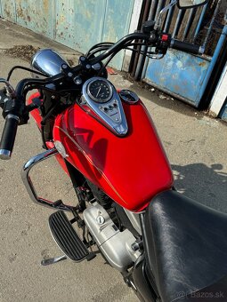Kawasaki VN800 - 8