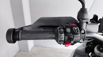 BMW R1300 GS - TRIPLE BLACK - 8