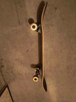 Predam starý detský skateboard Globe - 8