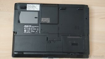 Predám notebook Asus F5N - 8