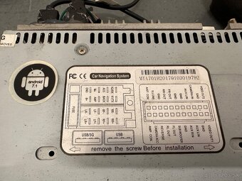 Chevrolet Captiva Android Autorádio s navigací  Android 7.1 - 8