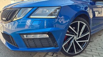 Skoda Octavia 3facelift RS 4x4 DSG rok 2020 - 8