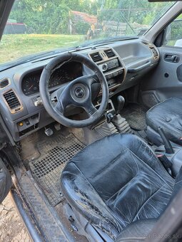 Nissan Terrano 2 2.7td 74kw R.V.1995 - 8