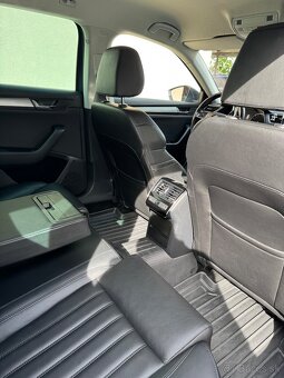 Škoda Superb Combi - 8