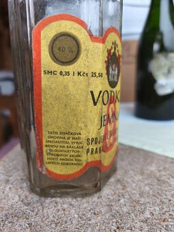 staré sklenené fľaše - 8