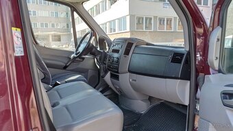 VW Crafter 2,5 TD 9 miestny verzia L2H2 - 8