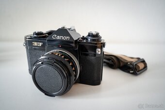 Canon EF SLR 35mm fotoaparát + objektívy - 8