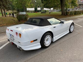 CORVETTE C4 - 8