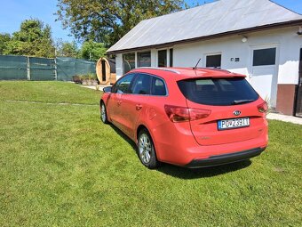 Predam Kia Ceed AC Kombi R.V.2015. CRDI 100KW. - 8