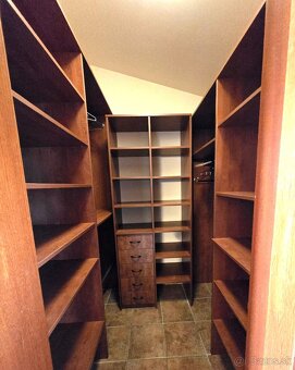 Prenájom – 4 izbový exkluzívny byt-Staré mesto Bratislava I - 8