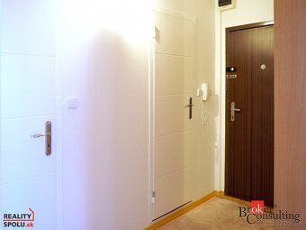 2-izbový byt na prenájom Bratislava IV - Dúbravka, Saratovsk - 8