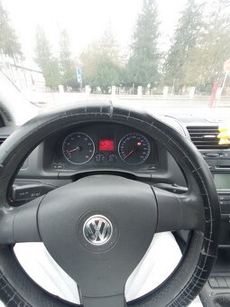 VW golf 5 - 8