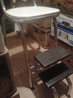 Stary retro nabytok - 8