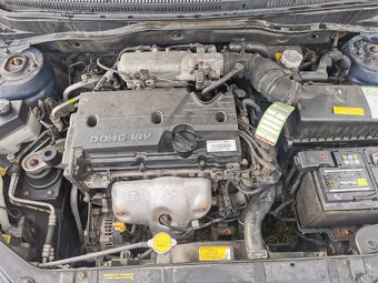 Hyundai Accent - 8