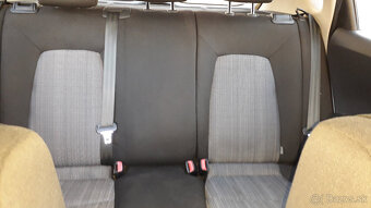 KIA Ceed 1,6 CVVT Benzín - 8