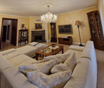 Predaj pekný RD s bazénom v Nitre - Na prameni - 8