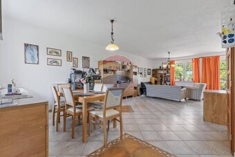 NA PREDAJ : Rekreačný dom 108 m2, pozemok 817 m2, Nová Dedin - 8