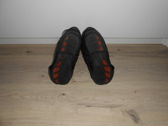 Predam len vyskusane damske kozene moto topanky HELD - 8