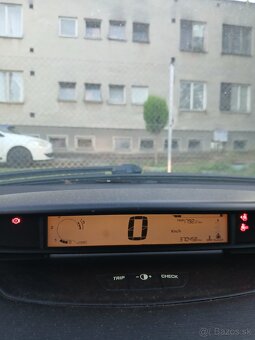 Citroën C4 - 8