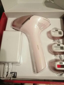 Philips Lumea 9900 - epilator pre muzov aj zeny - 8