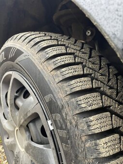 Toyota Yaris 1.0vvti - 8