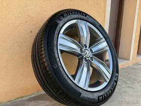 ✔️19” ®Originál VICTORIA falls na TIGUAN 235/50 r19 - 8