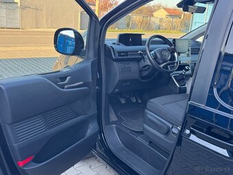 2022 Hyundai Staria Cargo - 8