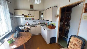 Dom vhodný pre firmu, bývanie aj služby v širšom centre Preš - 8