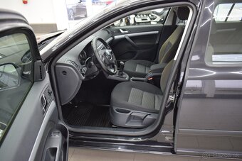 Škoda Octavia 2,0 TDI 103 kW, ČR,klima,serviska - 8