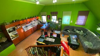 Dvojgeneračný 6 izb. RD, vyhľadávaná pokojná lokalita, Ruž - 8