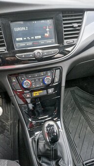 Predám OPEL MOKKA X 1,4 turbo 103kw 11/2017 - 8