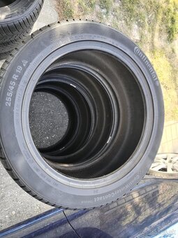 Predám zimné pneumatiky Continental 255/45R19 100v - 8