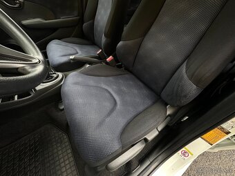 Honda Jazz / koupeno v ČR KLIMA 1.4/73kW r.v. 2014 - 8