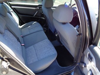 Peugeot 407 2.0 HDi ST Confort FAP - 8