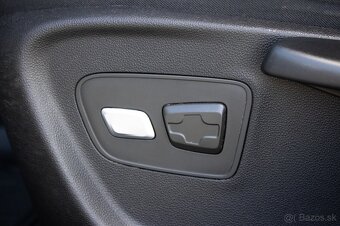 Renault Mégane Grandtour Energy TCe 130 BOSE 97kW 12/2017 - 8