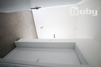 Na prenájom komerčný - nebytový priestor v novostavbe v Mart - 8