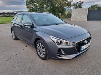 Hyundai i30 Combi 1.4 Benzín 74kw - 8