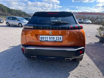 Peugeot 2008 1.2 PureTech 130 GT EAT8 - 8