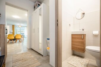 Novostavba 3-izbový byt v RD v obci DUBOVANY, výmera 102 m2 - 8