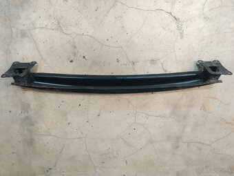 Výstuha zadného nárazníka GOLF IV a GOLF V - 8