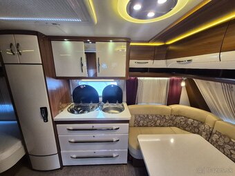 Obytný přívěs Hobby Excellent 540 WLU,r.v. 2015 - 8