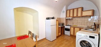 2 izbový byt Hlavná centrum parkovanie - 8