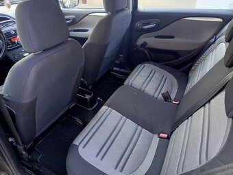 Fiat punto EVO 1.2i - 8