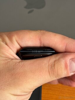 Apple Watch 9 45mm MIDNIGHT - neaktivovane - 8