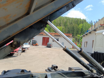 MAN 8.185 NOSIČ KONTEJNERŮ - 8