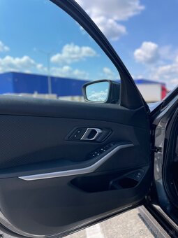 BMW 318d MHEV - 8