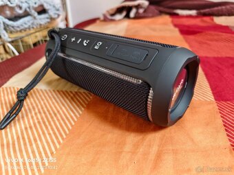 Prenosné vodeodolné bluetooth repro Zealot a Ortizan 40W,RGB - 8