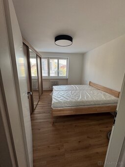 Prenájom 3 izbového bytu v centre mesta Bytča - 8