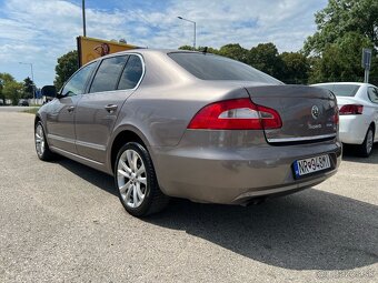 Škoda Superb 1.6TDI diesel, 77kW, MT/5, rok:03.2011. - 8