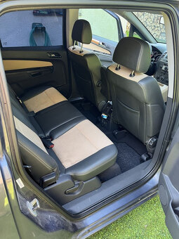 Lacno predám 7 miestny Opel Zafira B // 2006 - 8